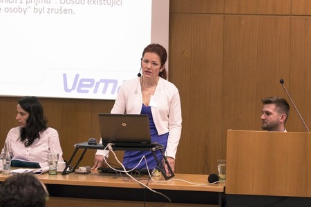 Renata Kolková hovořila o novém modulu, který umožňuje předvyplnění interaktivního formuláře Prohlášení poplatníka daně z příjmů fyzických osob ze závislé činnosti.